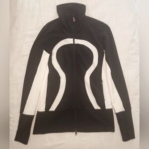 Lululemon In Stride Jacket Size 10 Black and White